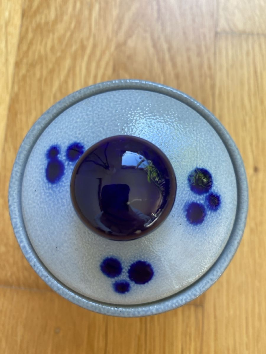Zuccheriere: Steingut Töpfli blau-grau mit Deckel – Usato da Burgdorf venduto da allesolivia 2