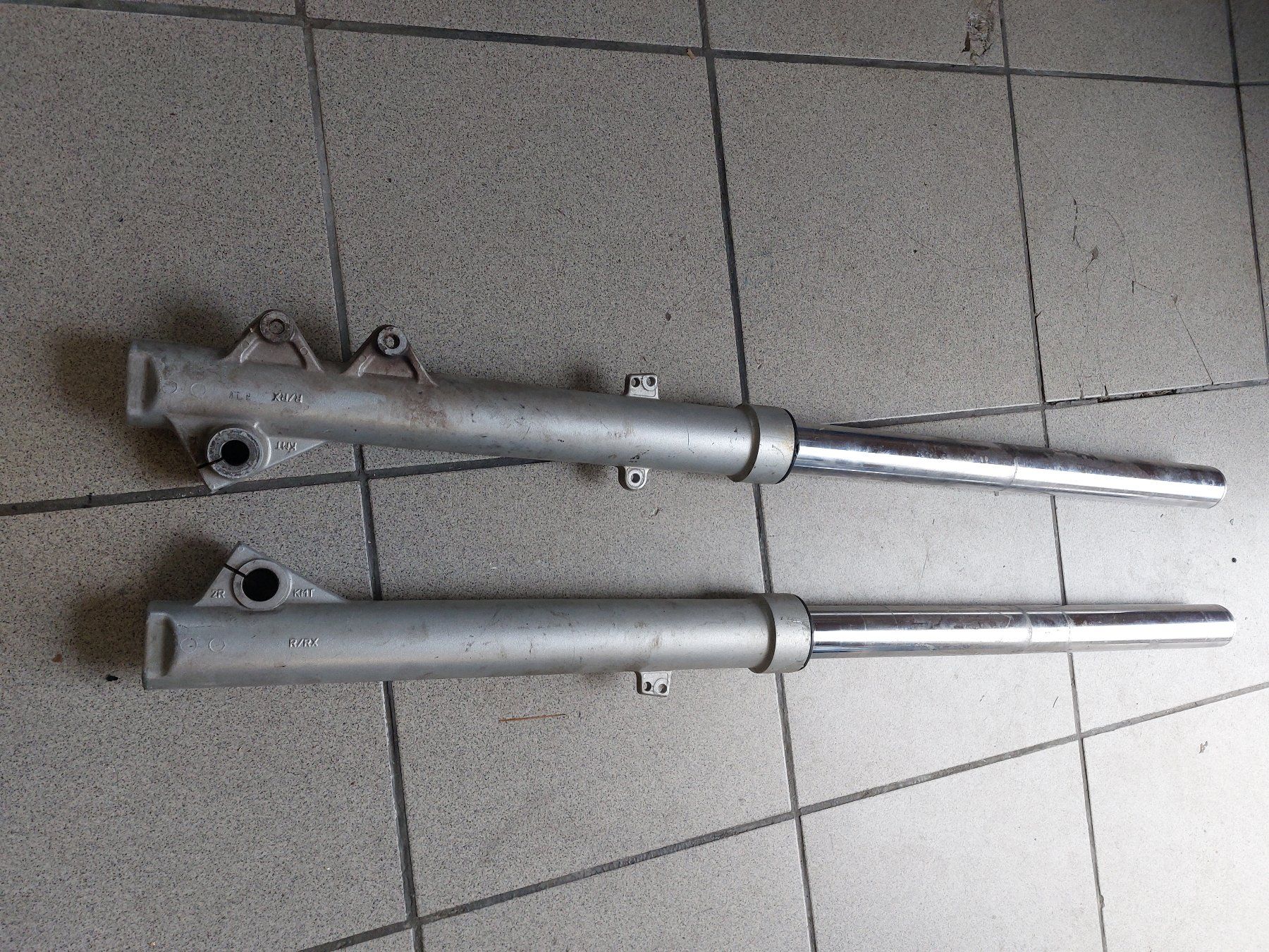 Alle Motorradersatzteile: Stossdämpfer – Gebraucht aus Buchs SG von Buggy11 3