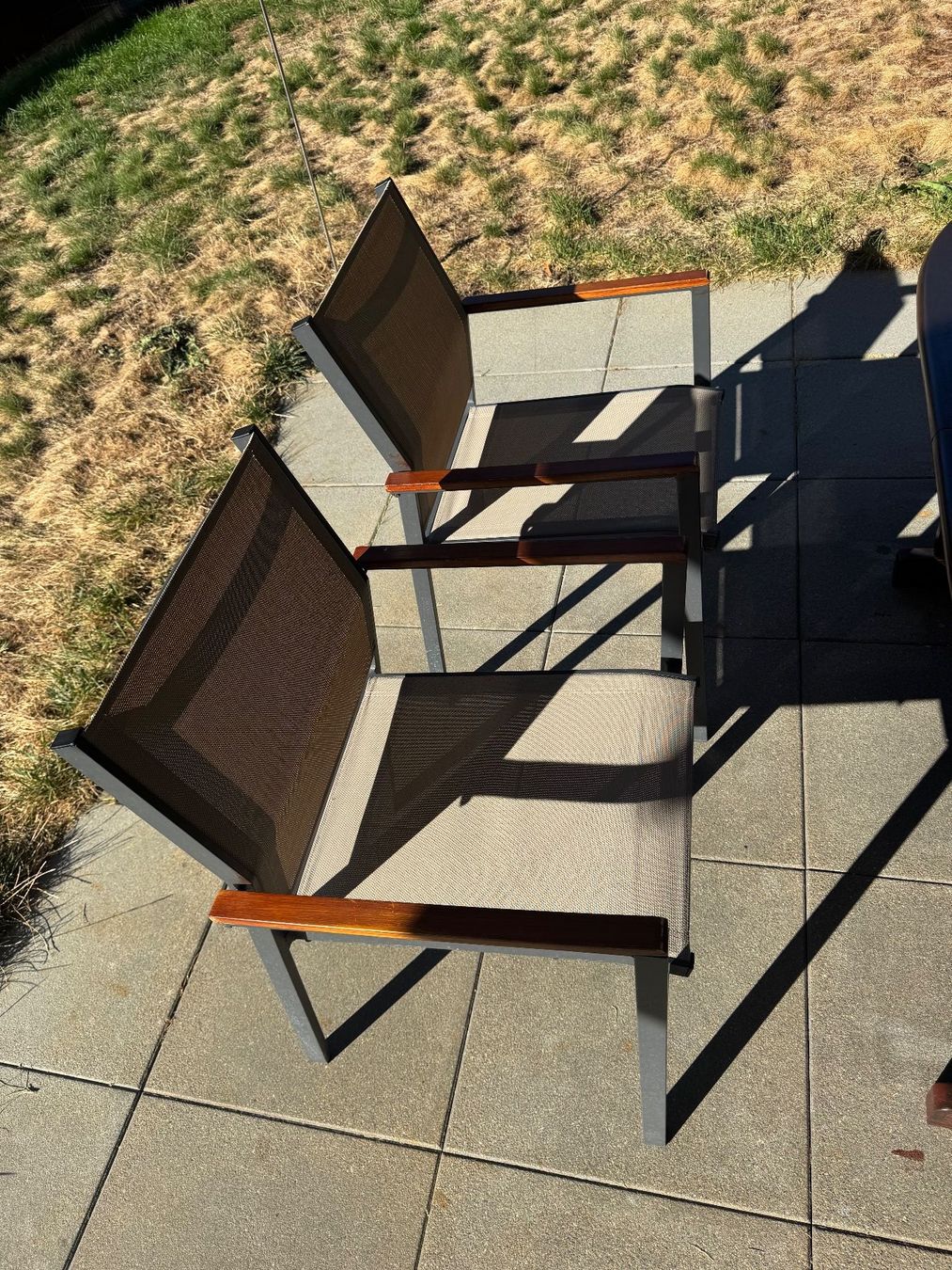 Tischset: Gartentisch-Set mit 4 Stühlen – Gebraucht aus Schwerzenbach von Delta123 8