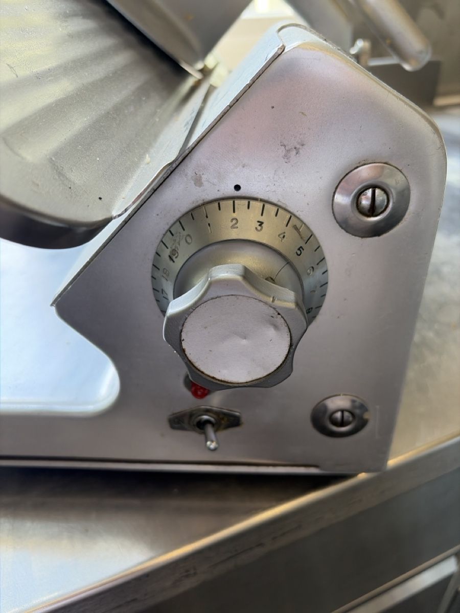 Elettrodomestici da cucina: Grosse schwere gastro schneidemaschine – Usato da Zürich venduto da dtag 1