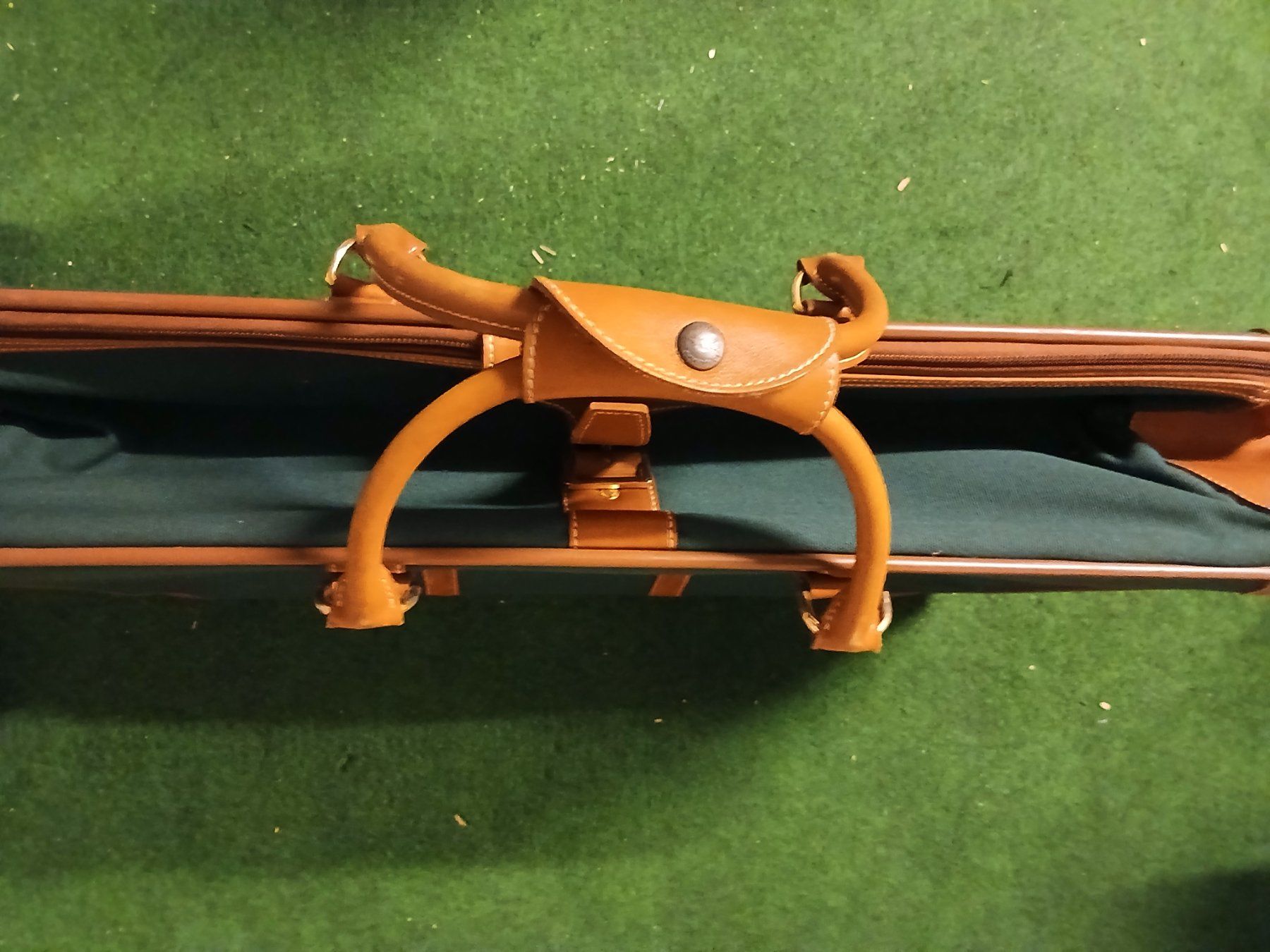 Longchamp Reisekoffer: Valise Longchamp – Gebraucht aus Le Grand-Saconnex von Rgt87 7