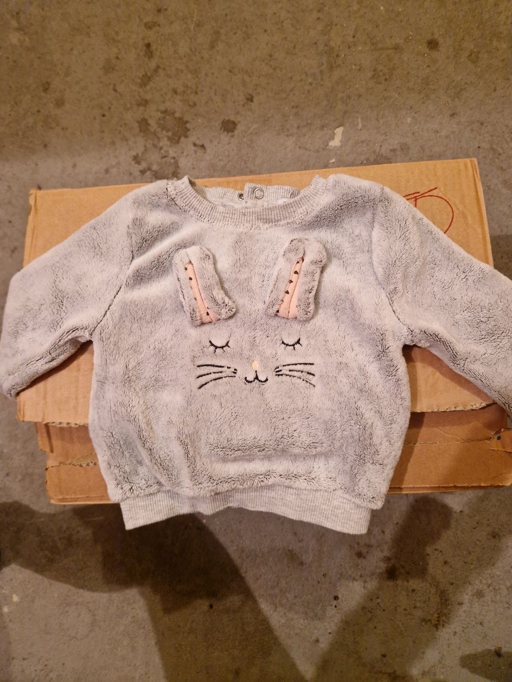 Primark Pulls et sweat-shirts: Pull taille 74 – D'occasion à Gland par or88or