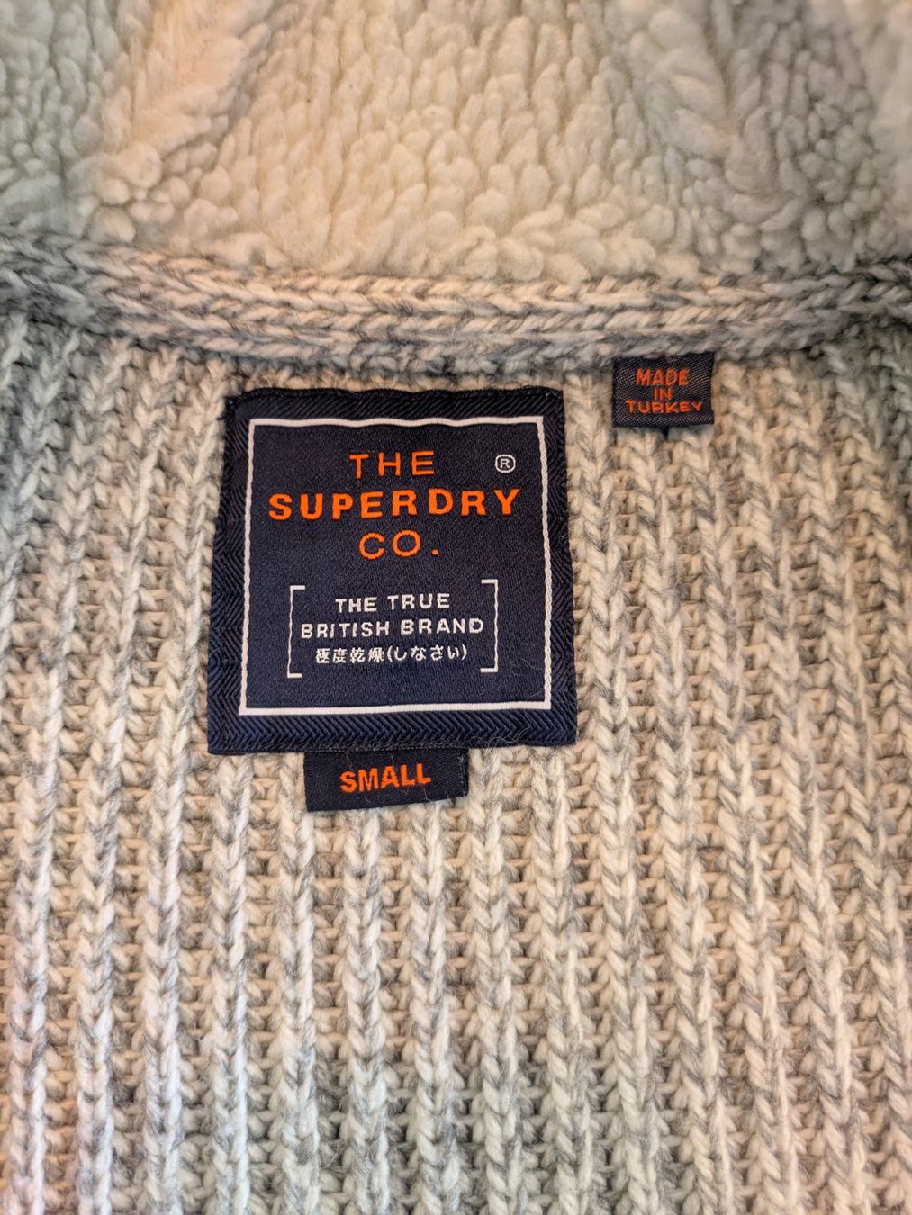 Superdry Giacche: Superdry Premium Knit Strickjacke Herren S grau – Usato da Wauwil venduto da KilluaSumisu 4