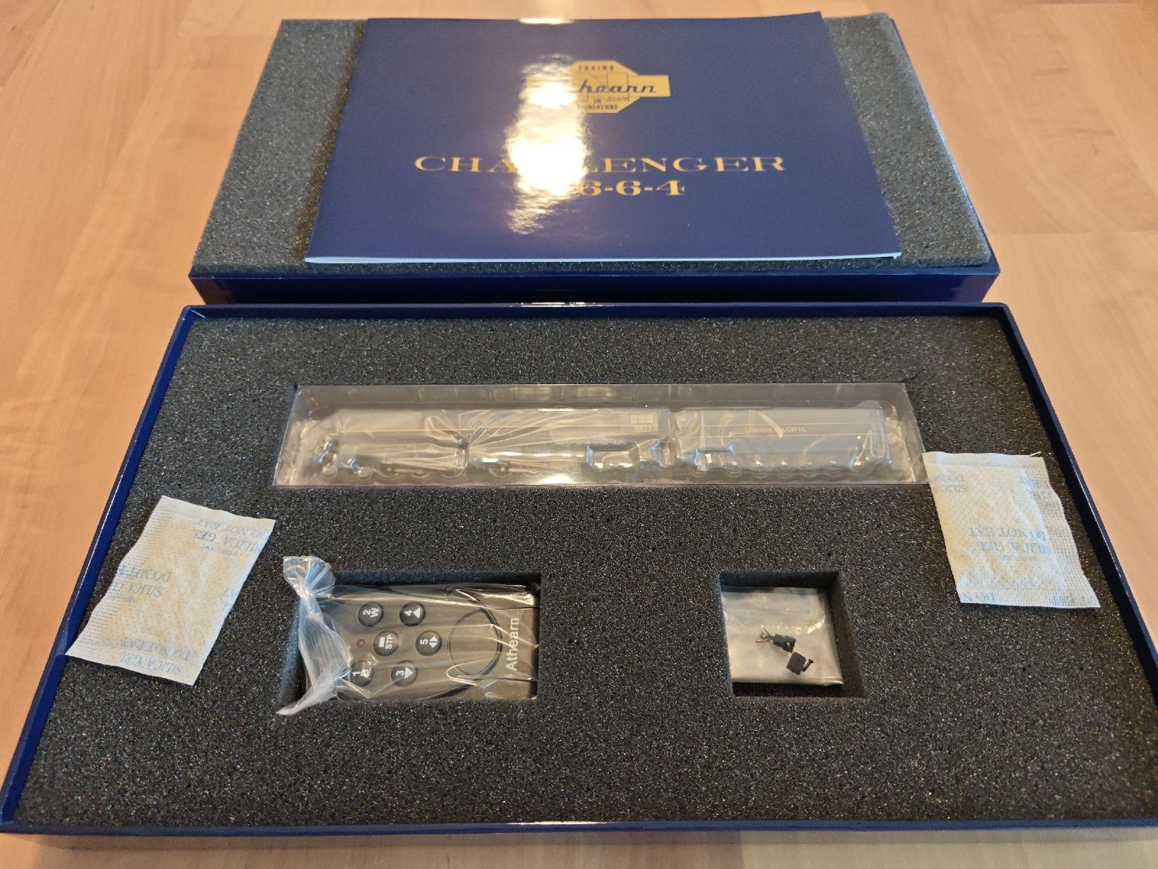 Athearn Modellini di ferrovie: Athearn Union Pacific Challenger – Nuovo (secondo la descrizione) da Siebnen venduto da han_xck2 2