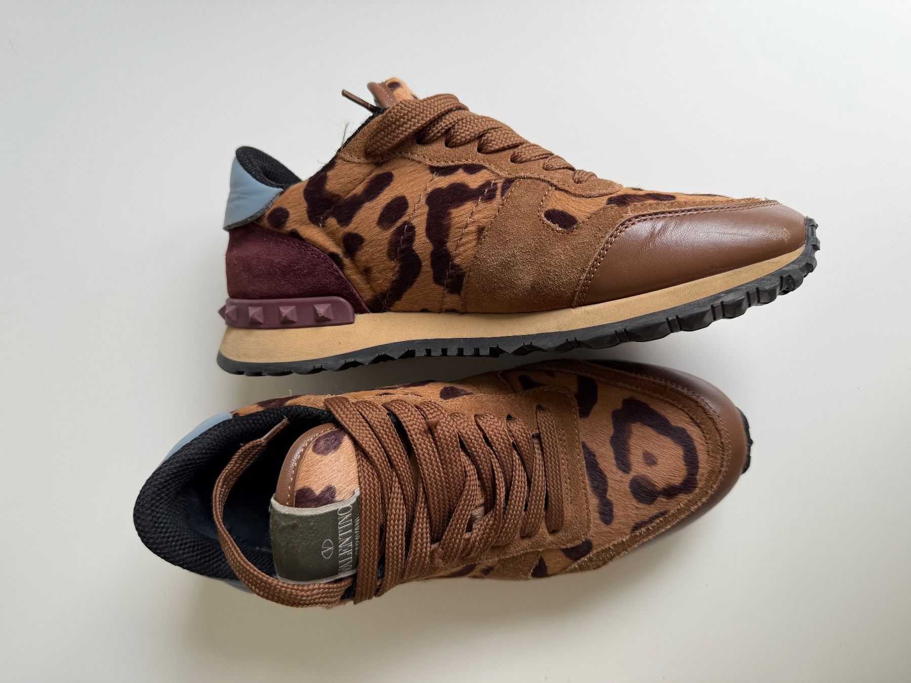 Valentino Damenschuhe: Valentino Sneakers Turnschuhe – Gebraucht aus Winterthur von 19.19 1