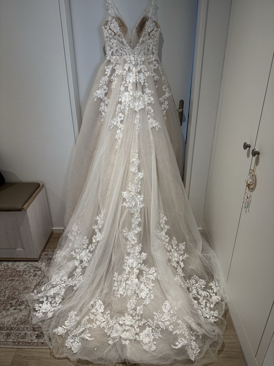 Vestiti: Hochzeitskleid – Nuovo (secondo la descrizione) da Winterthur venduto da lar_ts5l 8