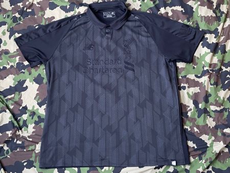 2019 Jersey Liverpool New balance Blackout Sz XXL