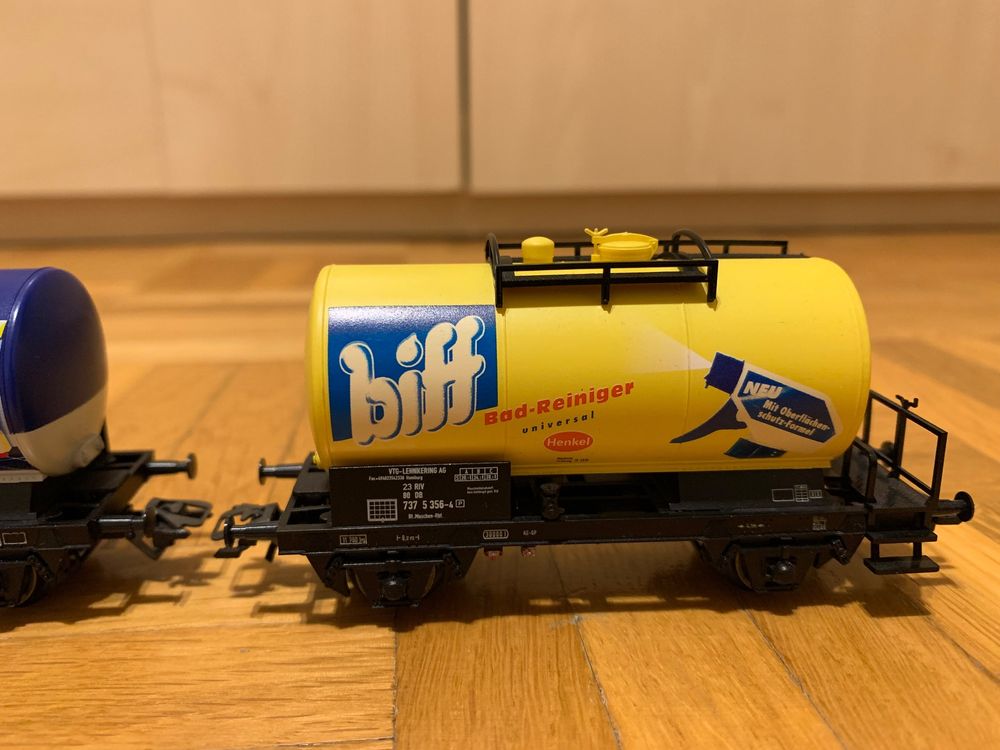 TRIX 23931 H0 - 3 WAGONS CITERNES PROD. PÉTROLIERS - DR - H0