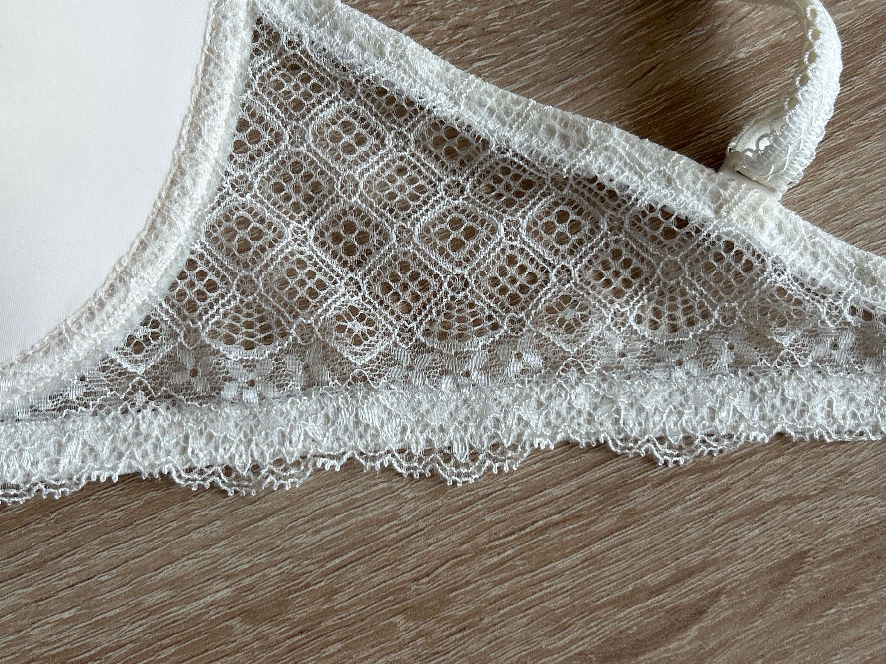 Triumph Altra biancheria intima: BH mit Bügel creme von Triumph – Usato da Brunnen venduto da Nala2929 4