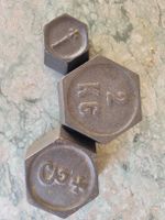 3 antike Waagengewichtsteine