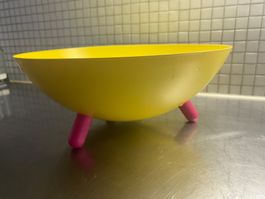 Memphis Stil schwedischer Designklassiker Ola Wihlborg