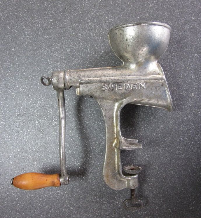 Pressa Per Frutta E Bacche In Ghisa Stagnata - Con Vite A Pressare, Per Succhi, Puree, Marmellate, Ideale Per Uva, Mele, Frutti Di Bosco