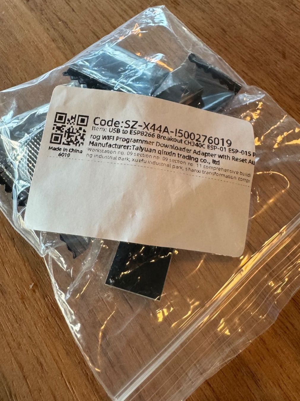 Componenti elettronici: ESP8266 ESP-01S USB Programmierer Adapter Modul Neu – Nuovo e nell'imballaggio originale da Zürich venduto da muxamsonntag 2