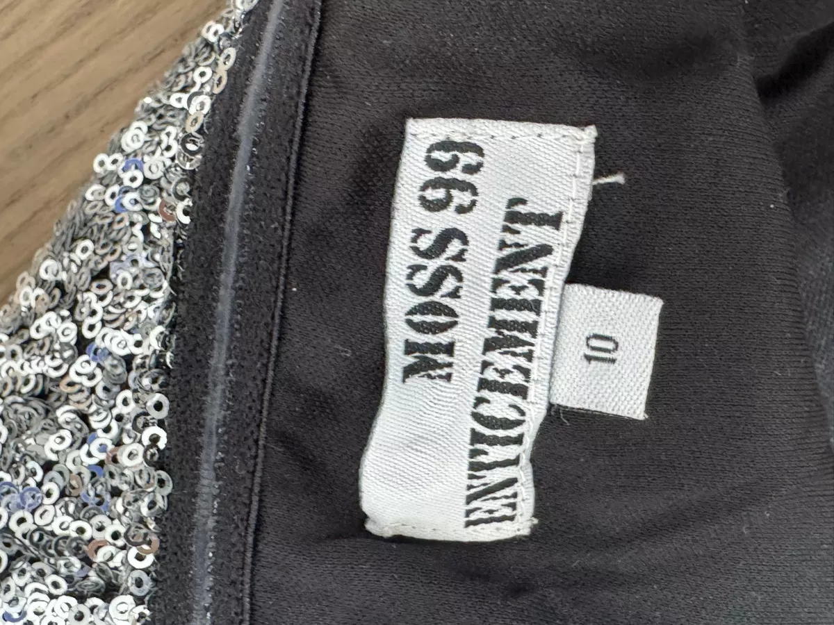 Kleider: Abendkleid – Gebraucht aus Bazenheid von Croupier 6