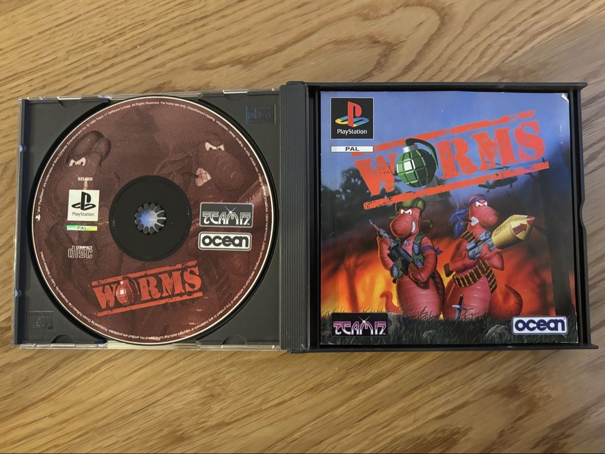 Jeux: PS (PAL) - Worms – D'occasion à Widen par mxpx_1981 2