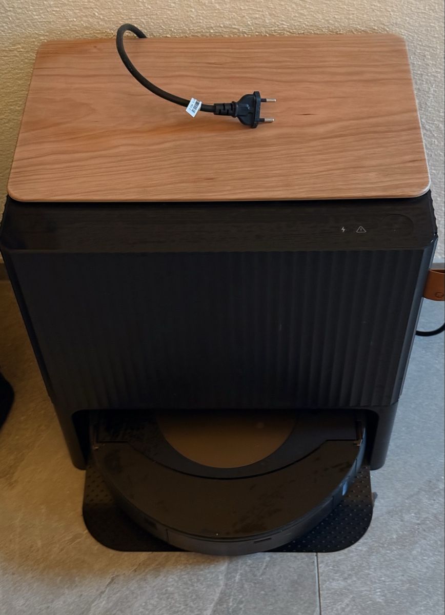 Irobot Aspirapolveri & Accessori: iRobot Roombo Combo J9 – Usato da Grabs venduto da nanselchen