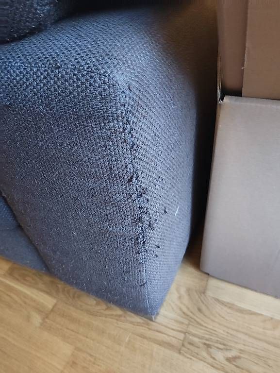 Sofas: Grosses bequemes Sofa GRATIS – Gebraucht aus Münchenstein von CoraJ 3