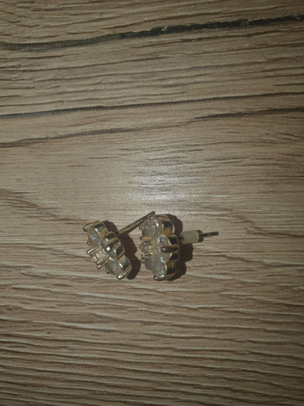 Ohrringe & -stecker: Ohrstecker – Gebraucht aus Moosseedorf von Sonnenschein.. 2