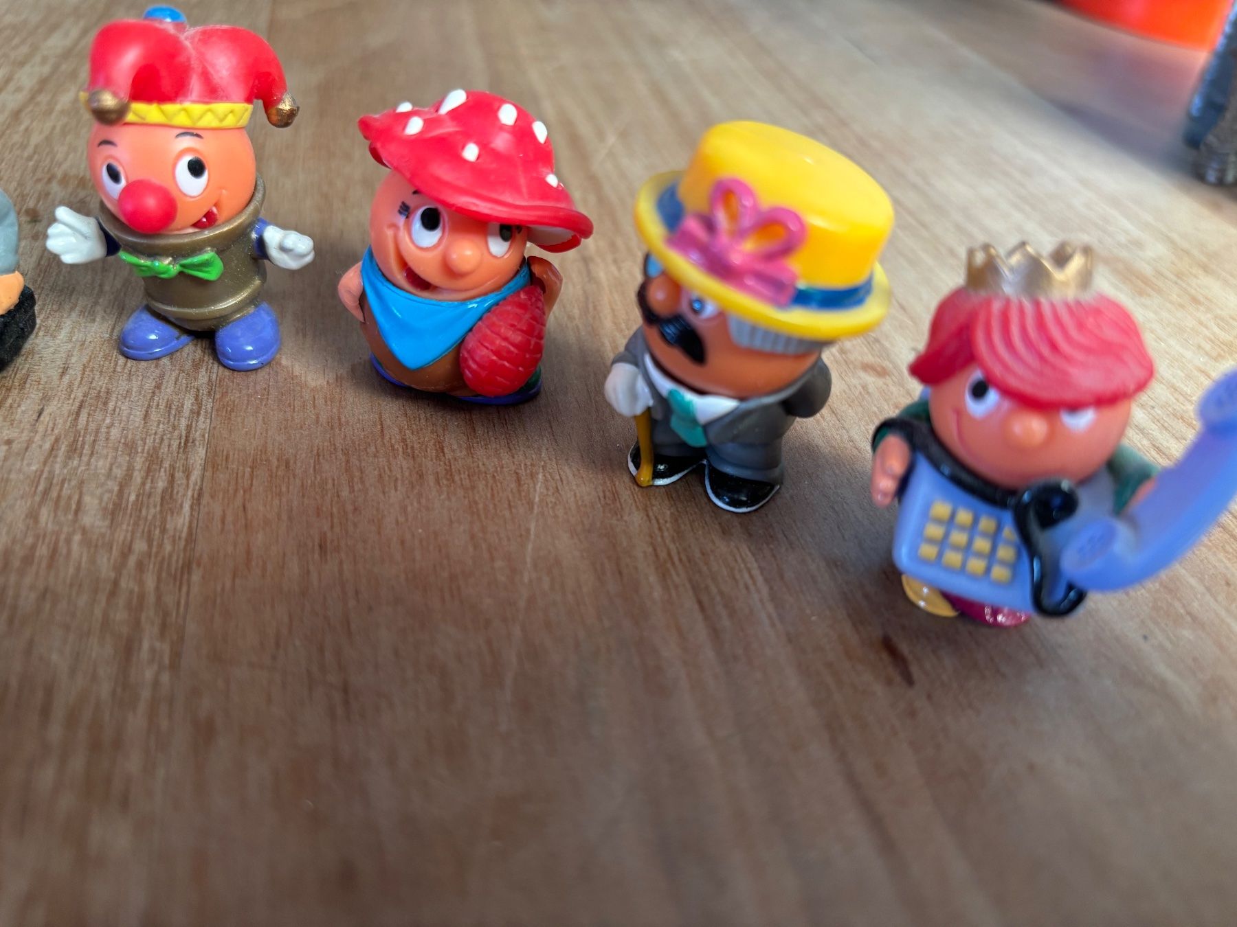 Figurines: Figuren Überraschungseier Drehköpfe – D'occasion à Seftigen par Muggelwomb 3