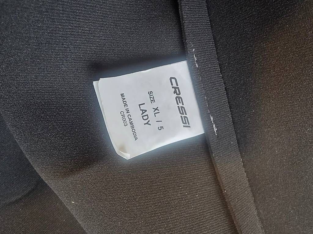 Mute per immersioni: Combinaison plongéé CRESSI shorty lady 2mm – Usato da La Croix-de-Rozon venduto da pao_v2yz 3