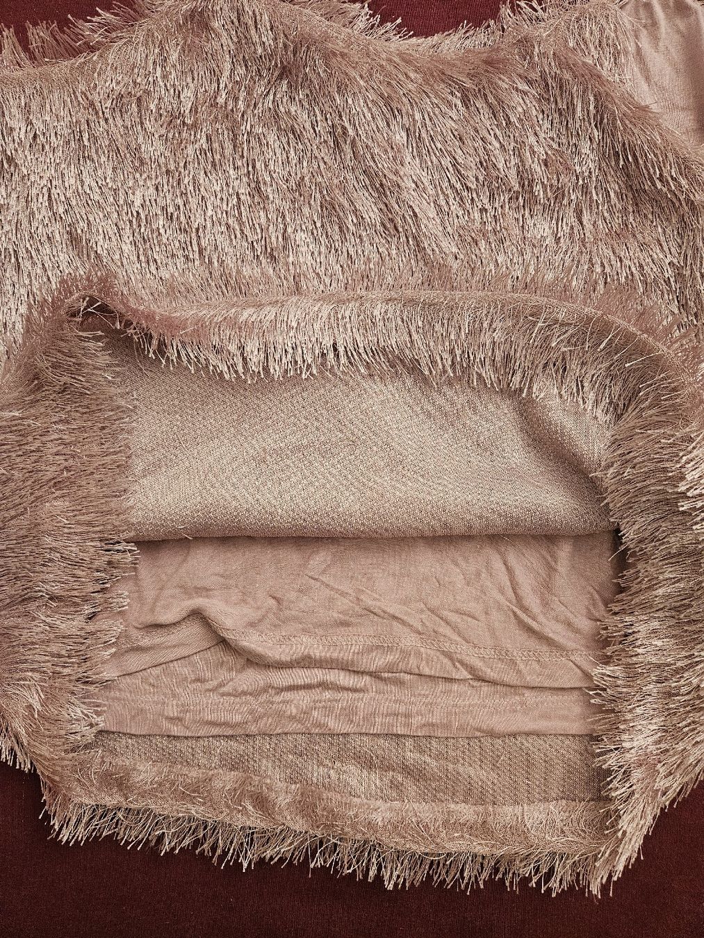 Tops: Rose Gold Feathered Party Top - Size L – Neu (gemäss Beschreibung) aus Basel von yat_r699 3