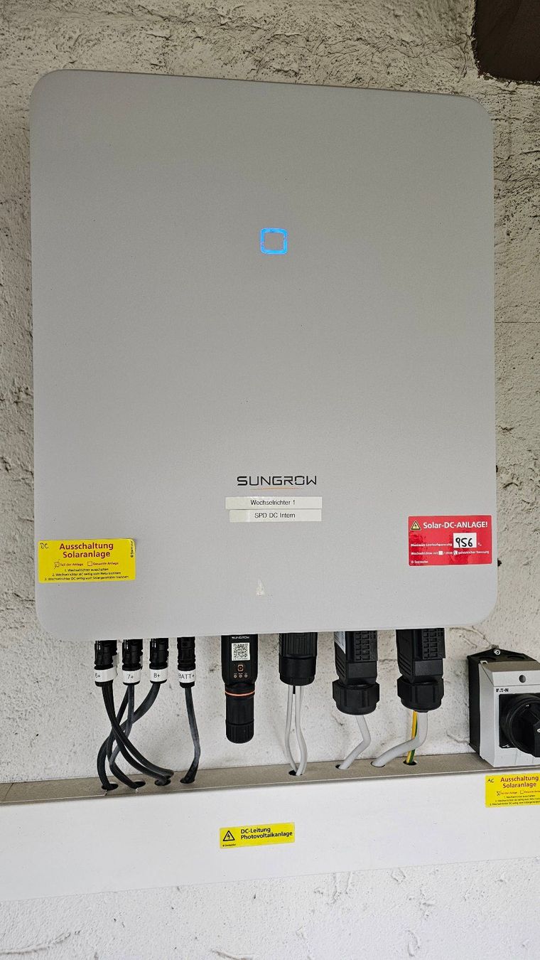 Dispositivi a energia solare: 28,8 Kw Solaranlage – Usato da Reinach AG venduto da Yig 5