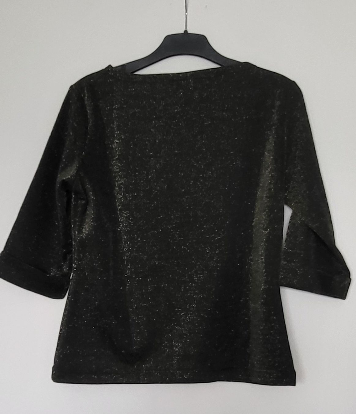 Pullover & Sweatshirts: Glitzer Pullover Schwarz/Gold Gr. L – Gebraucht aus Adlikon b.Regensdf von YvZi 1