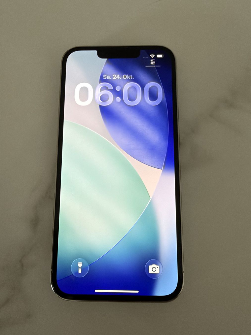 Apple Handys / Smartphones: iPhone 13 Pro 256GB Silber – Gebraucht aus Rotkreuz von absolutely.ayra 1