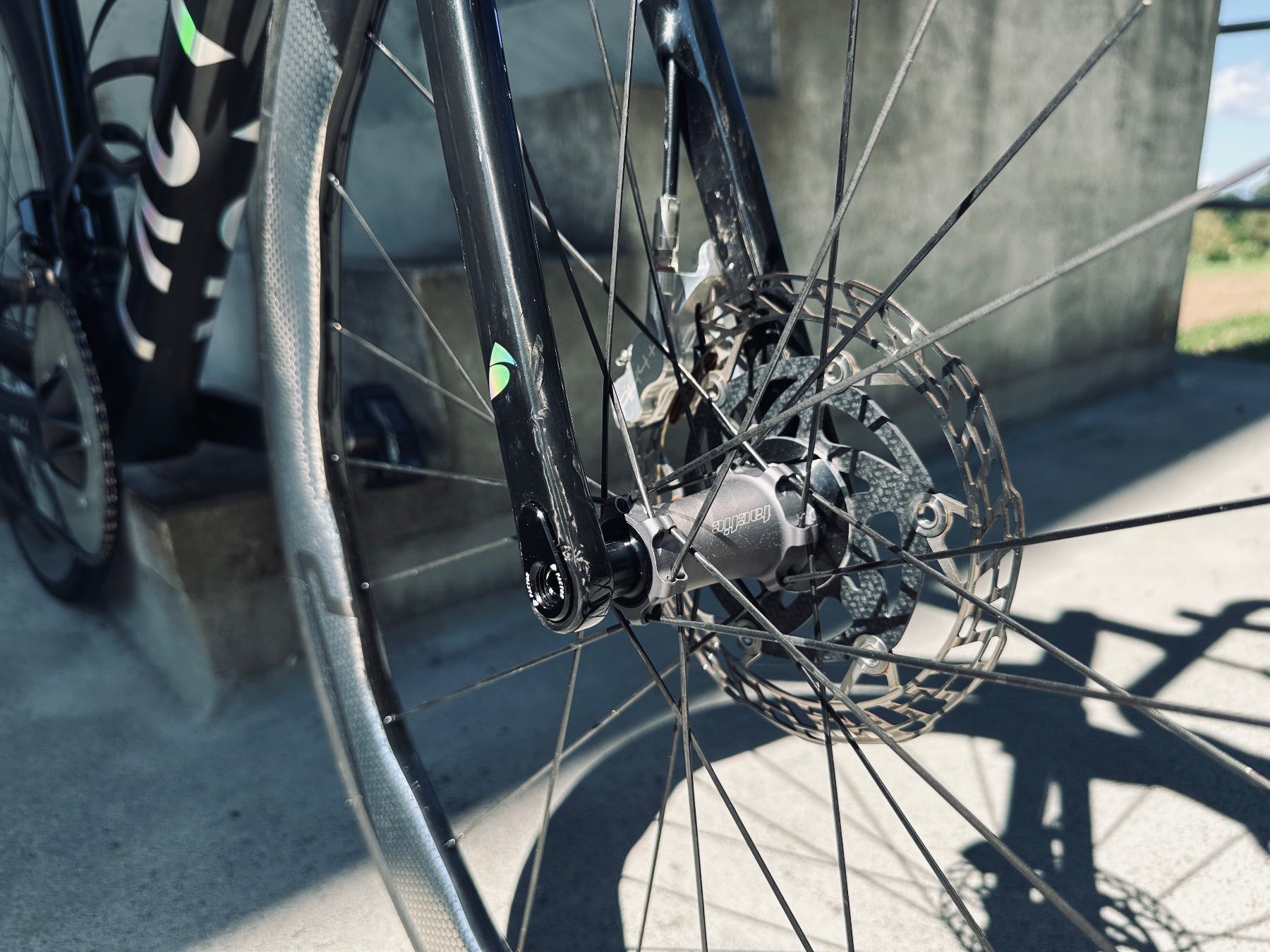Factor Bikes Vélos: Factor O2 VAM Dreambuild 6.3kg – Neuf (Voir description) à Melchnau par remzi86 4