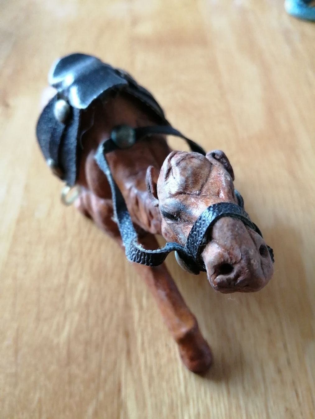 Statuette: Kamel Figur Krippenfigur mit Sattel. Sammlerstück!  – Nuovo (secondo la descrizione) da Honau venduto da holunder3 2