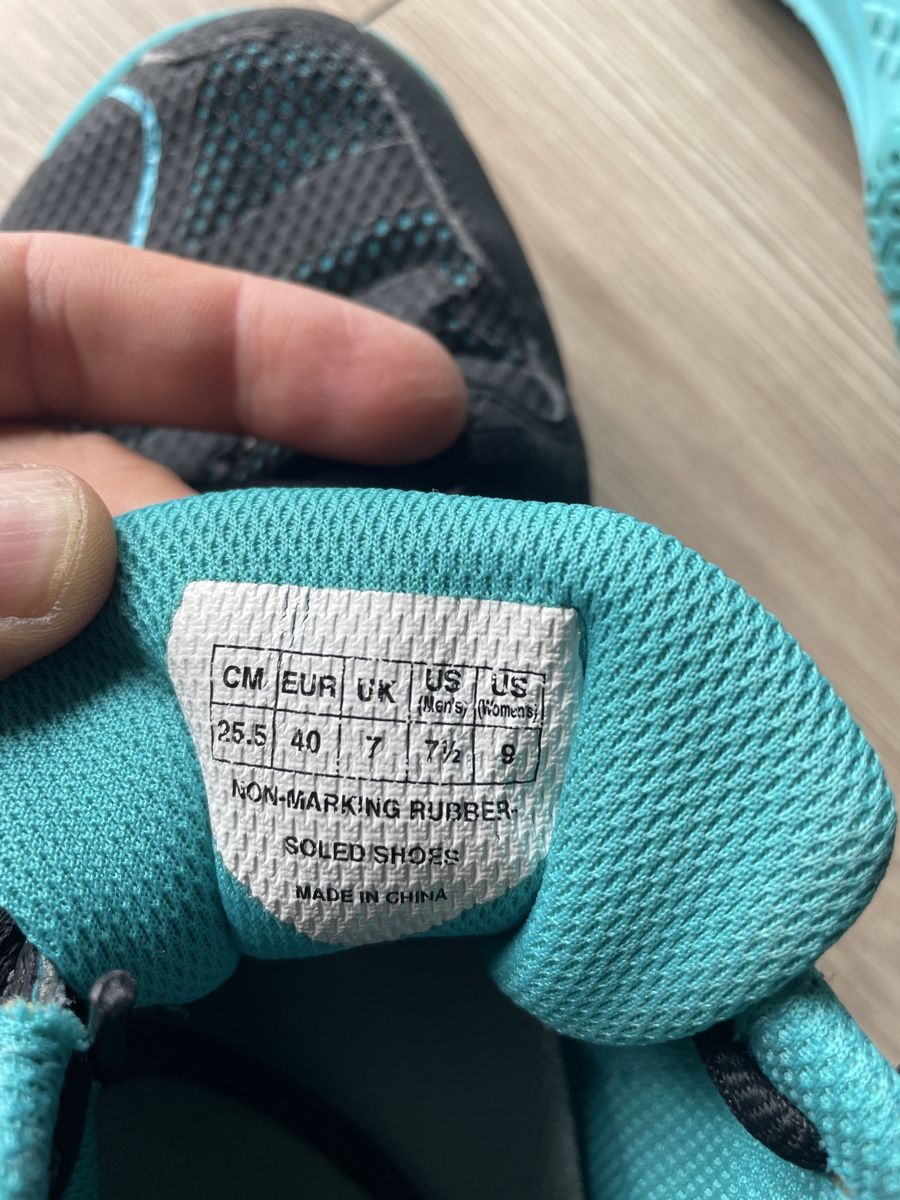 Scarpe da uomo: Hallen - Turnschuhe Yonex – Usato da Zimmerwald venduto da fuerue 3