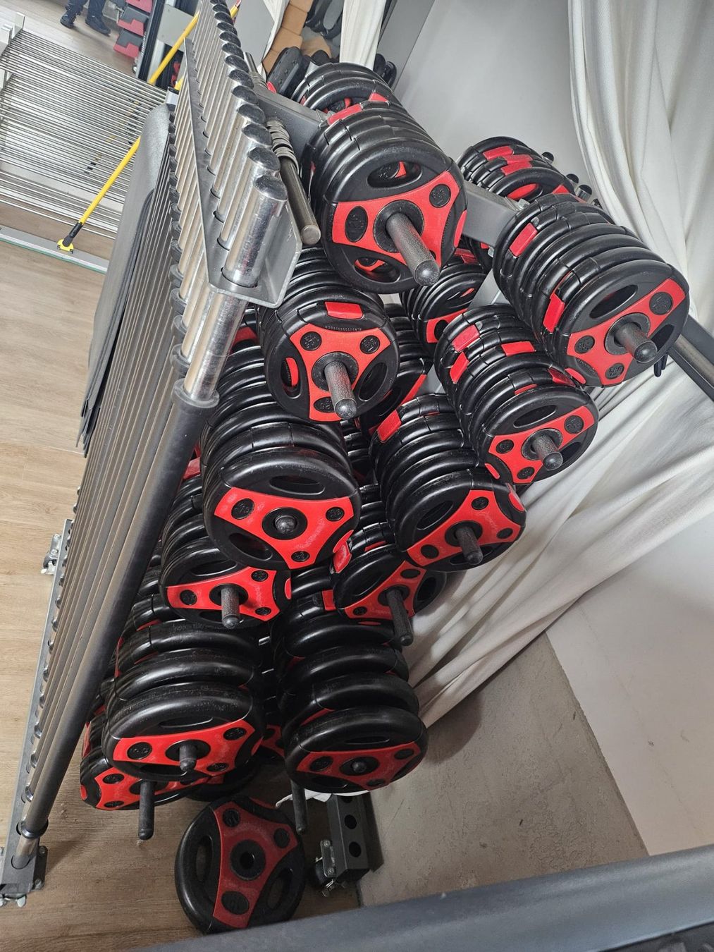 Manubri & Pesi: Bodypump Profiset von Don Oliver inkl. Rack – Usato da Zürich venduto da caricaro01 2