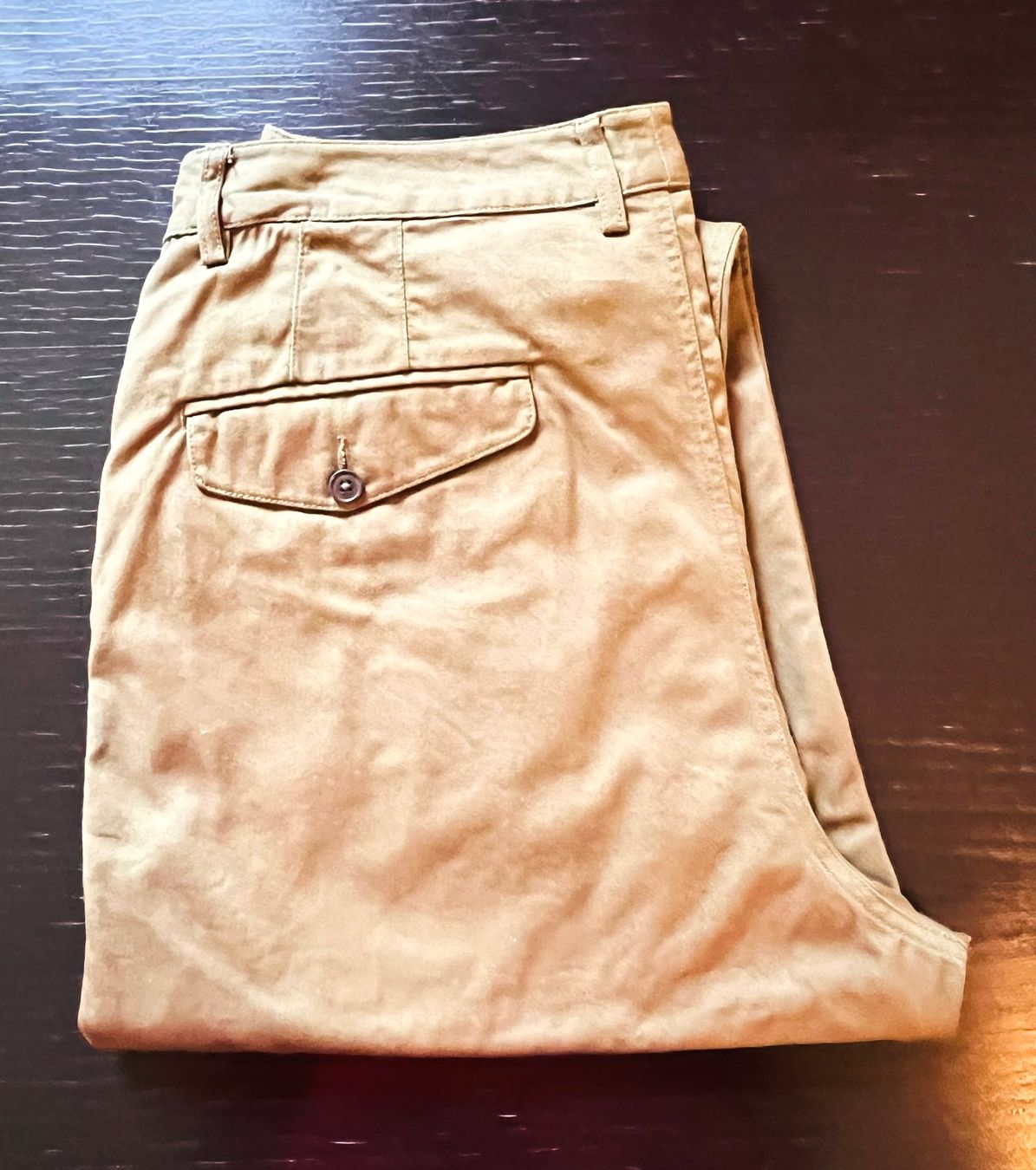 Pantaloni: Universal Works Chino – Nuovo (secondo la descrizione) da Bern venduto da redlentil68 9