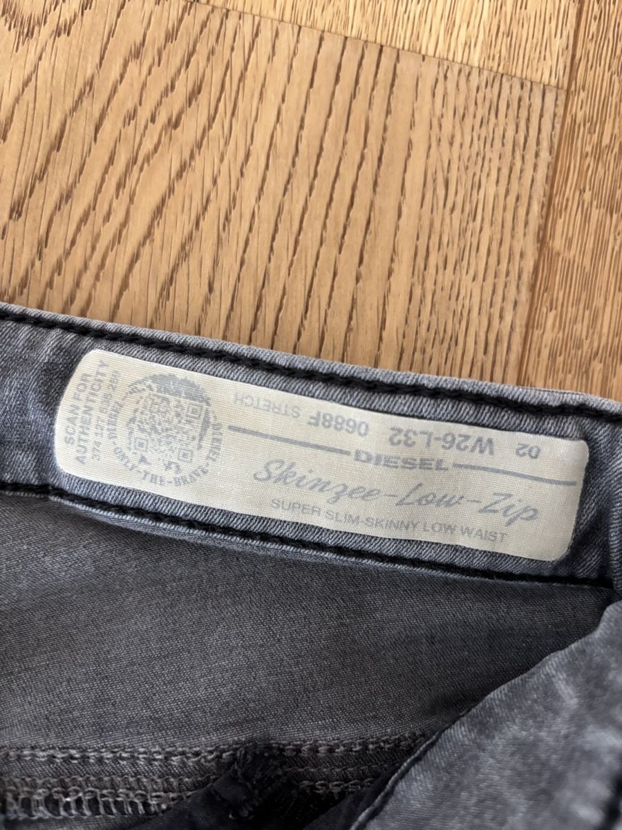 Diesel Jeans: Diesel Jeans – D'occasion à Buttisholz par Melsan 2