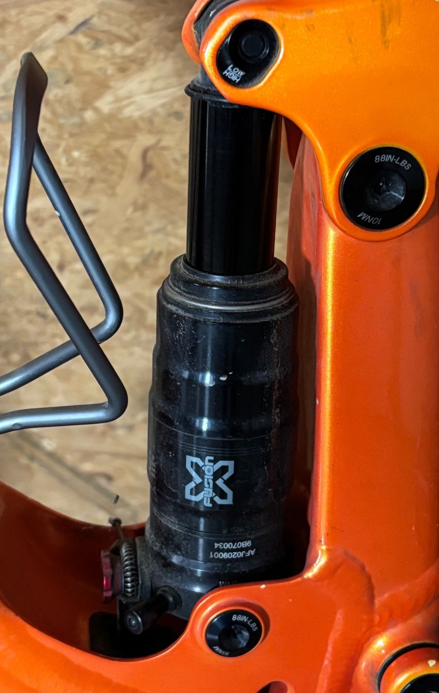 Scott Biciclette: Scott Genius 960 2020 metallic orange/grey – Usato da St. Niklaus VS venduto da JLB0 3