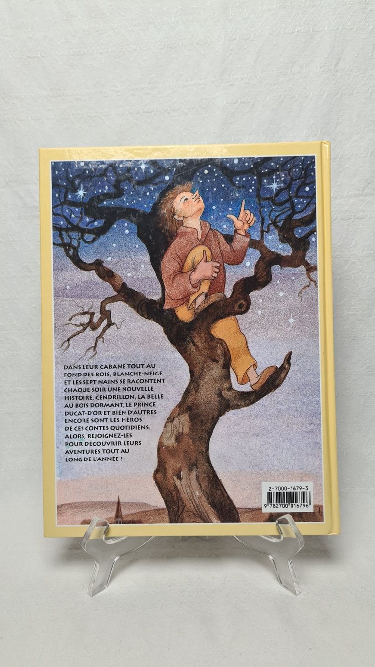 Libri: Livre pour enfants "366 Histoires" – Usato da courtelary venduto da ikidin65 1