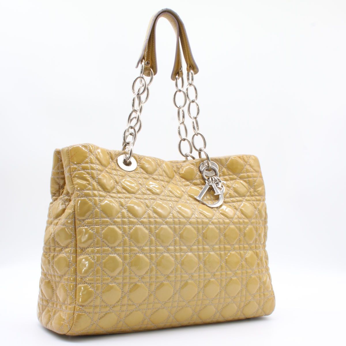 Dior Borse da donna: Lady Dior Lackleder Handtasche – Usato da Urtenen-Schönbühl venduto da jana2kids