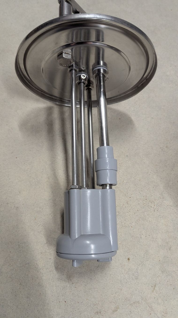 Contenitori & Simili: Saucenspender mit Behälter, 5 Liter – Usato da Lyss venduto da 3250er 6