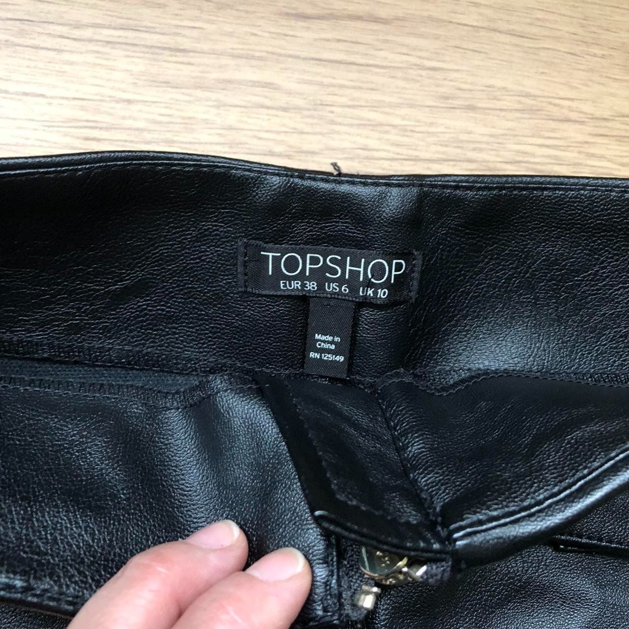 Topshop Gonne: Kunstlederrock – Usato da Zürich venduto da Swiss_Rhapsody 3