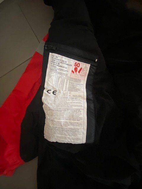 Completi: Team Daiwa Floating Suit – Usato da Dürnten venduto da Hitsch101 4