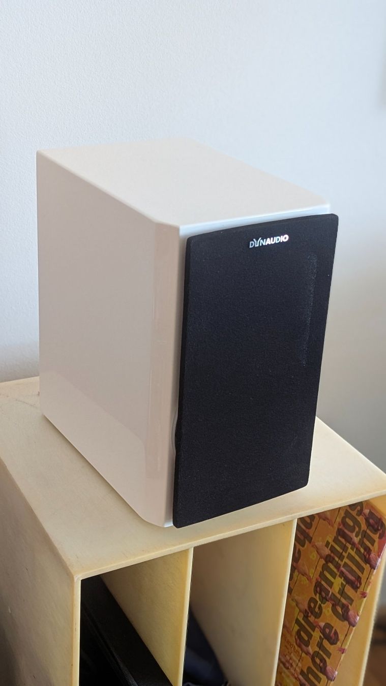 Dynaudio Haut-parleurs: dynaudio xeo 3 – D'occasion à Basel par clear