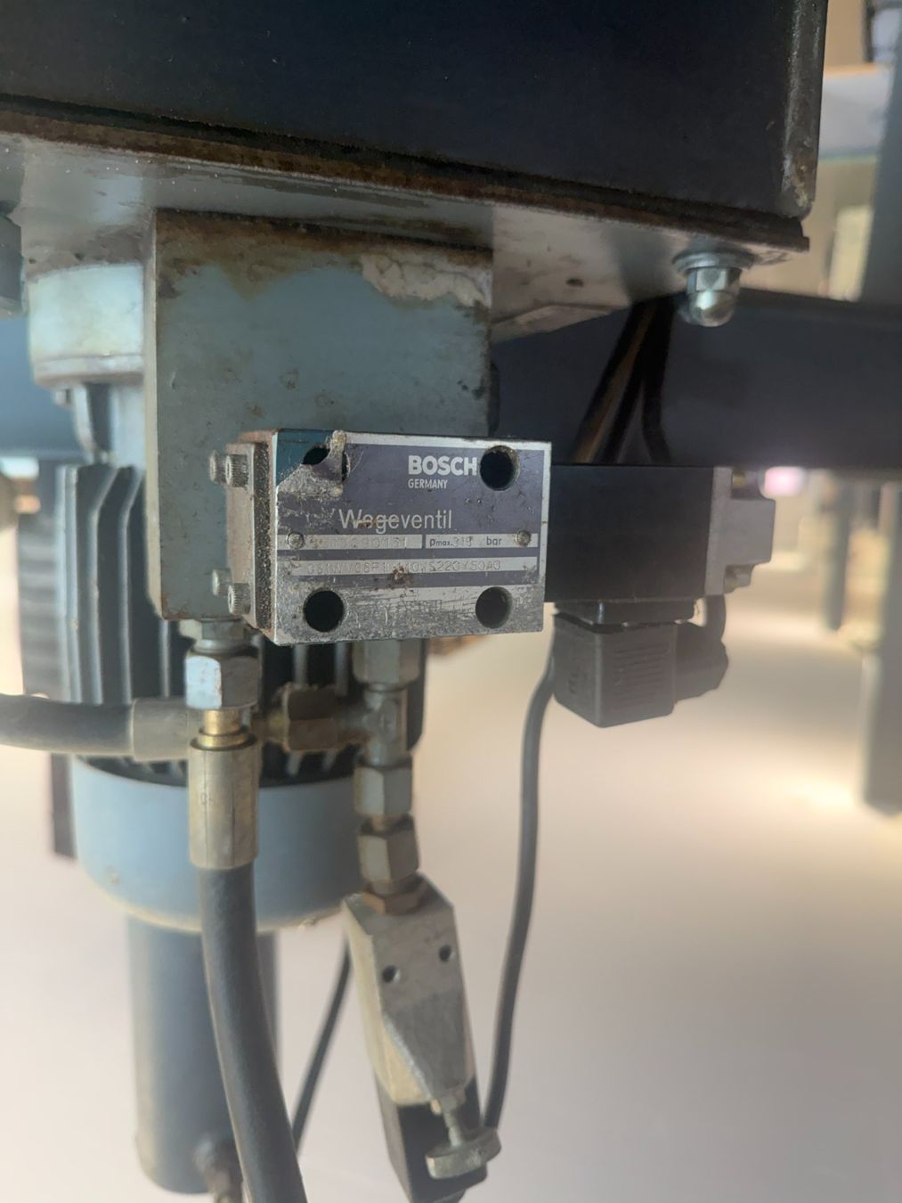Tutte le macchine: Container Presse hydraulisch / gerader Hub horizontal – Usato da Pfäffikon SZ venduto da xevo_Networks 6