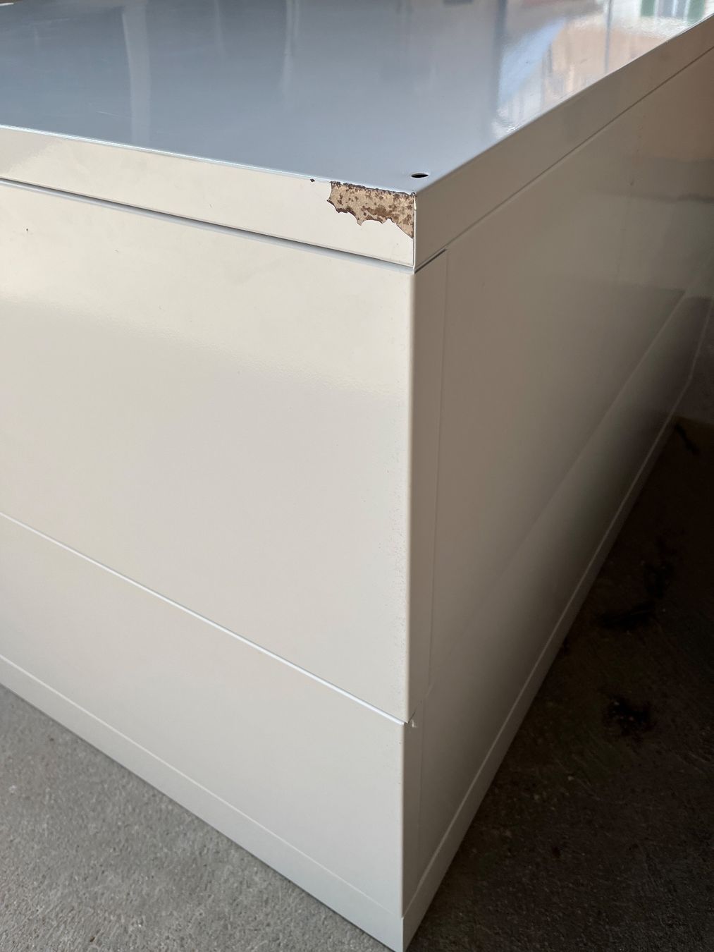 Armoires: Grosser Planschrank mit 10 Schubladen / ORMA Neuenburg – D'occasion à Gelterfingen par art-and-more 6