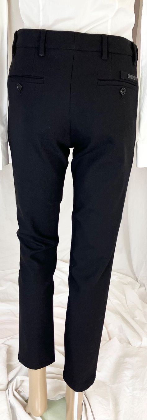 Prada Pantaloni: Prada Gr.36 – Usato da Mürren venduto da Ne-le 2