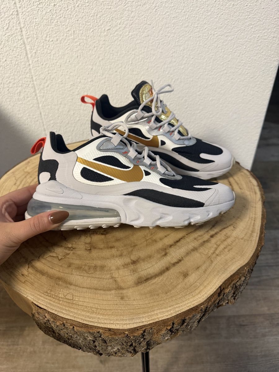 Nike Scarpe da uomo: Nike Air Max 270 React Gr. 37.5 – Usato da Hägglingen venduto da Raff_Ella 1