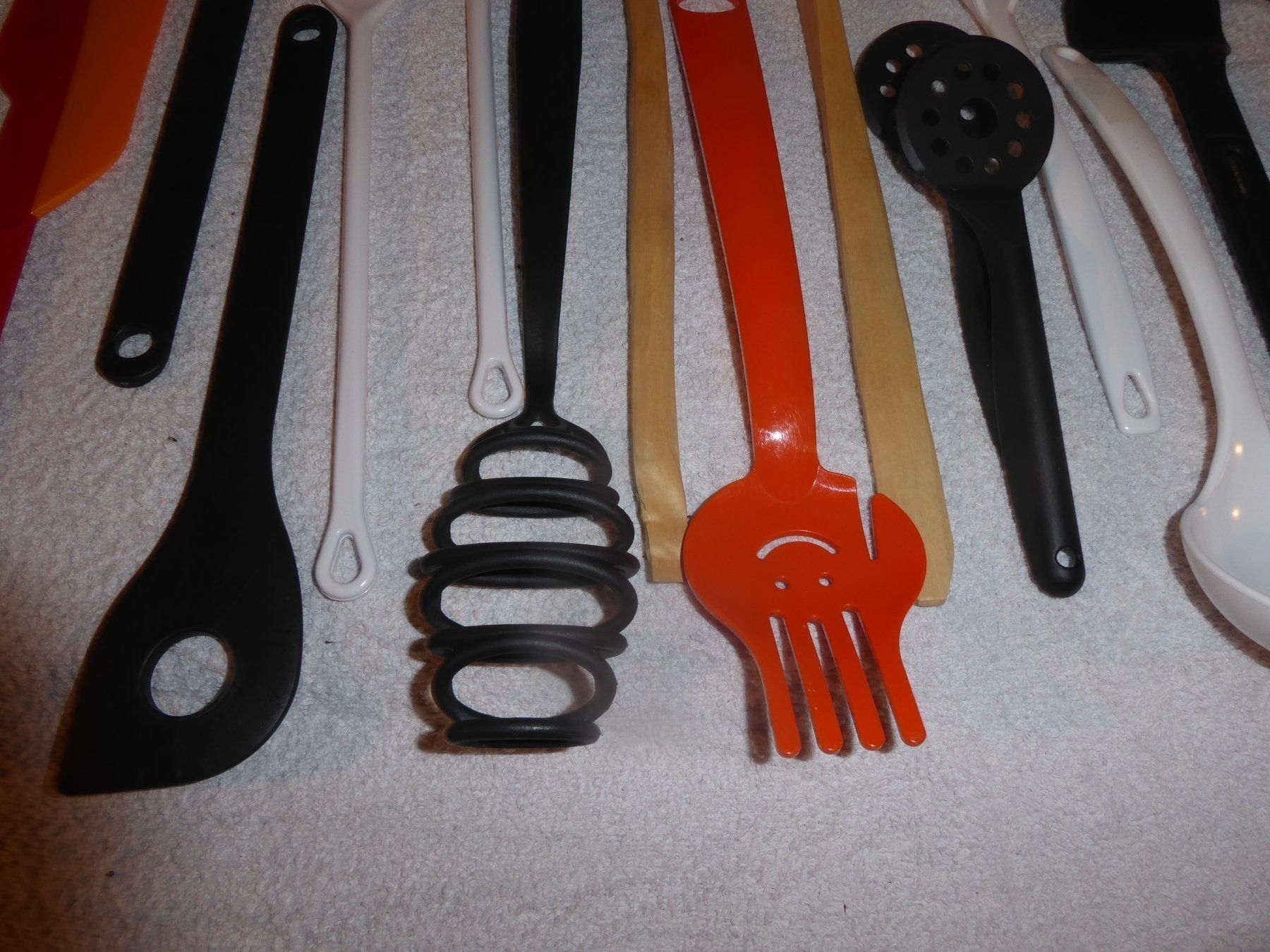 Cuillères: Küchenlöffel usw. – Neuf (Voir description) à Ennetbühl par VPHS 3