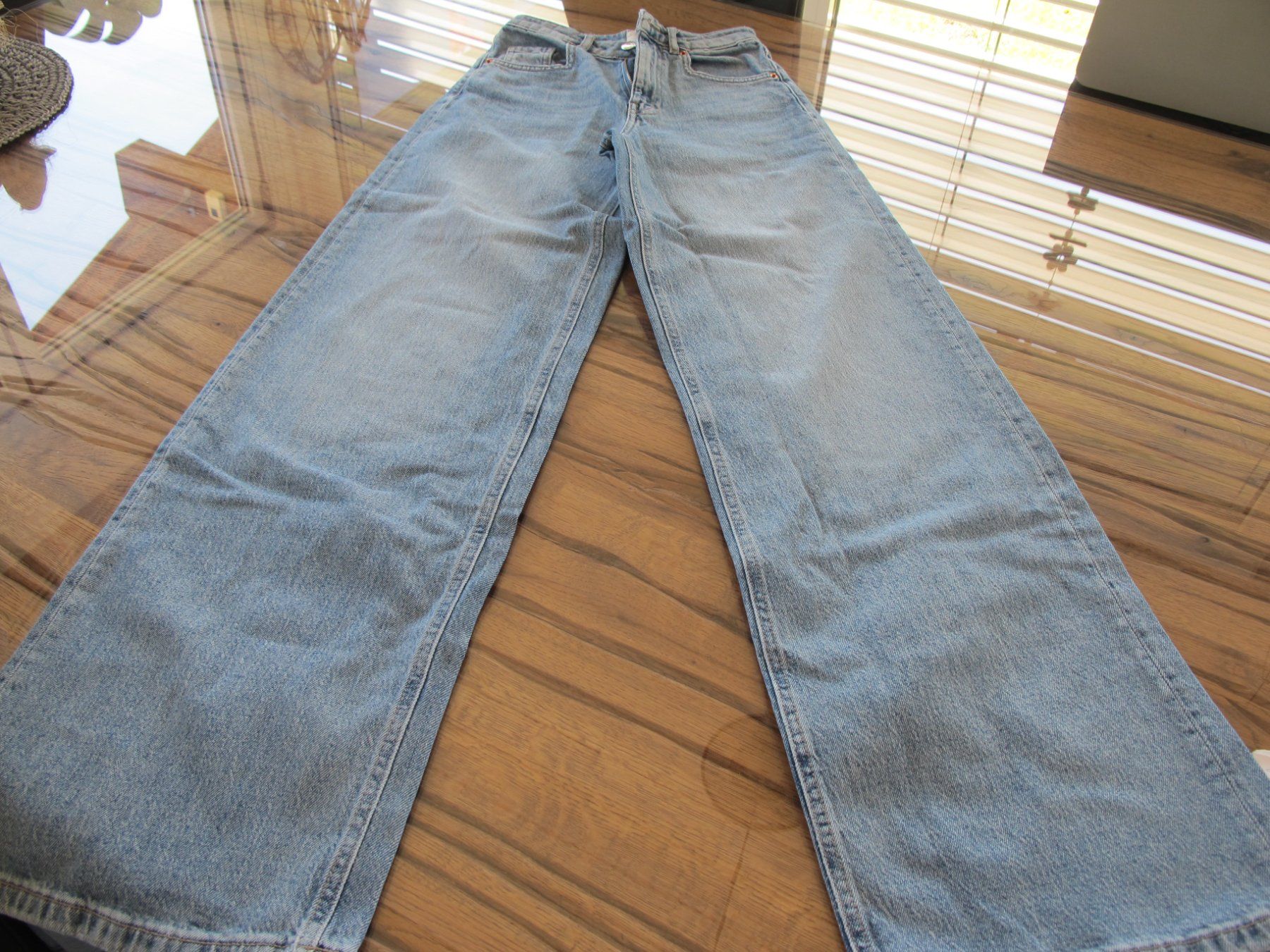 Pantalons: Coole Jeans, Wide Leg, Grösse 32 – D'occasion à Deitingen par Meisters6