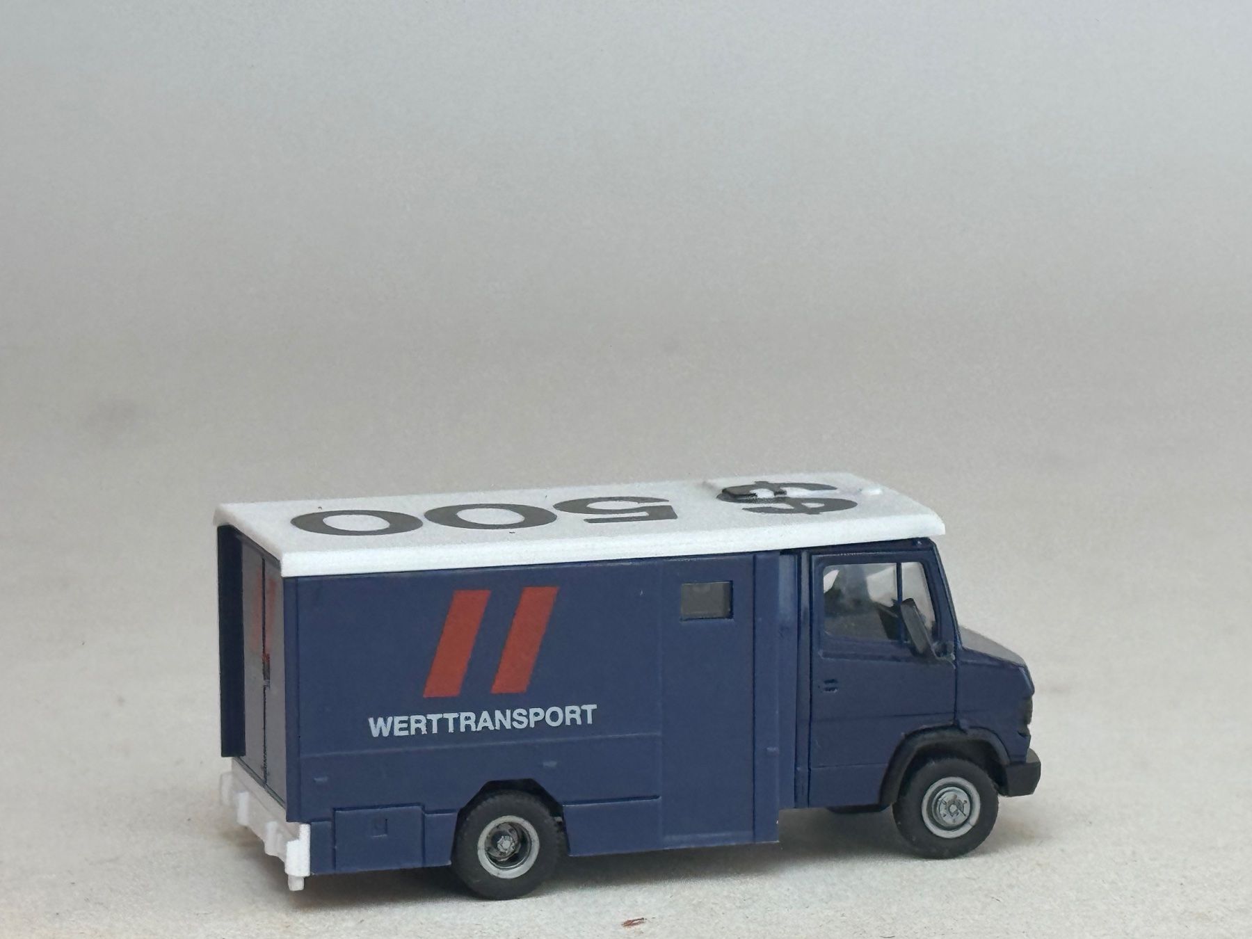 Preiser Modellini d'auto: VE1- Preiser Mercedes Werttransporter – Usato da Elm venduto da Wikmtz 1