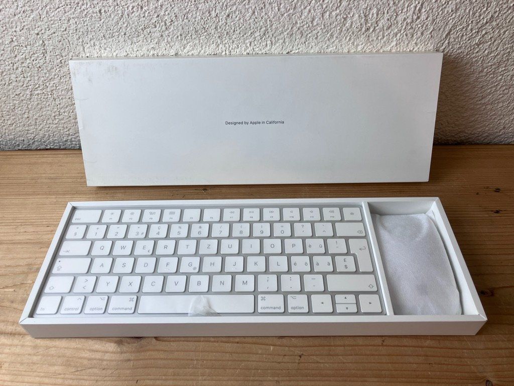 Apple Tastaturen: iMac wireless Magic Keyboard A1644 + Magic Mouse 2 A1657 CH – Neu und originalverpackt aus Fislisbach von Promo 1