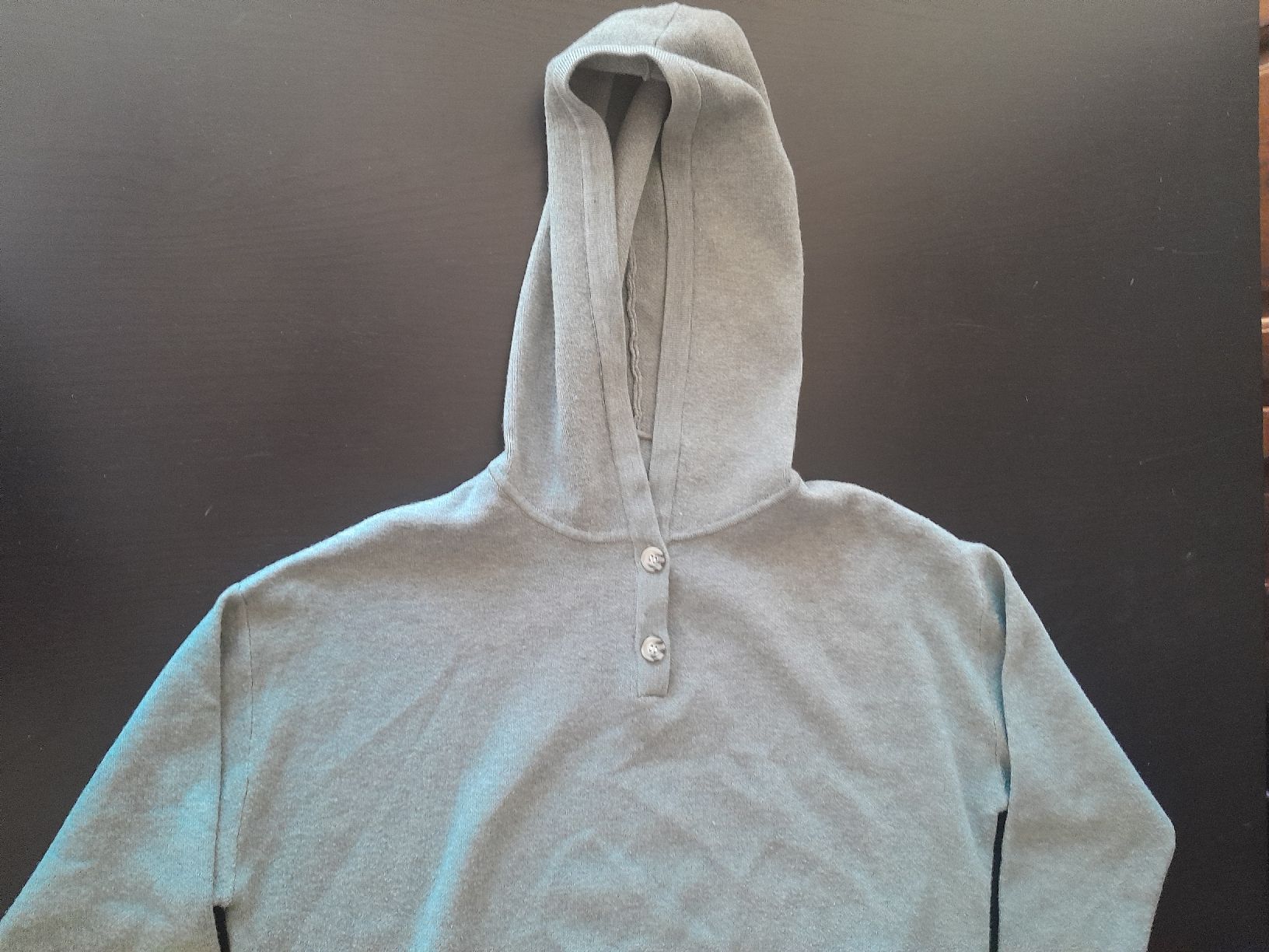 Oysho Maglioni & Felpe: Hoodie en maille Oycho taille M – Usato da Genève venduto da ang_fd8z 1